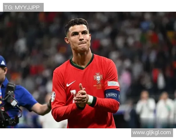 梦见足球球星C罗预示着什么样的未来运势和生活变化 梦见足球球星C罗预示着什么样的未来运势和生活变化