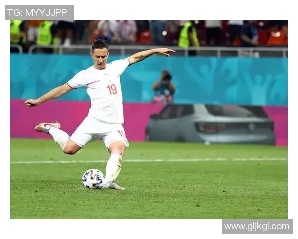 瑞士足球明星大盘点:走进瑞士足坛的顶级球员与他们的传奇故事 瑞士足球明星大盘点:走进瑞士足坛的顶级球员与他们的传奇故事